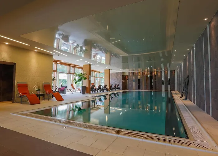 Otp Birkenhof Бад-Кляйнкірхгайм